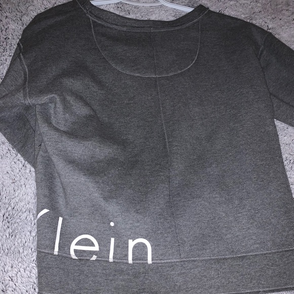 Sweatshirt - Picture 4 of 4